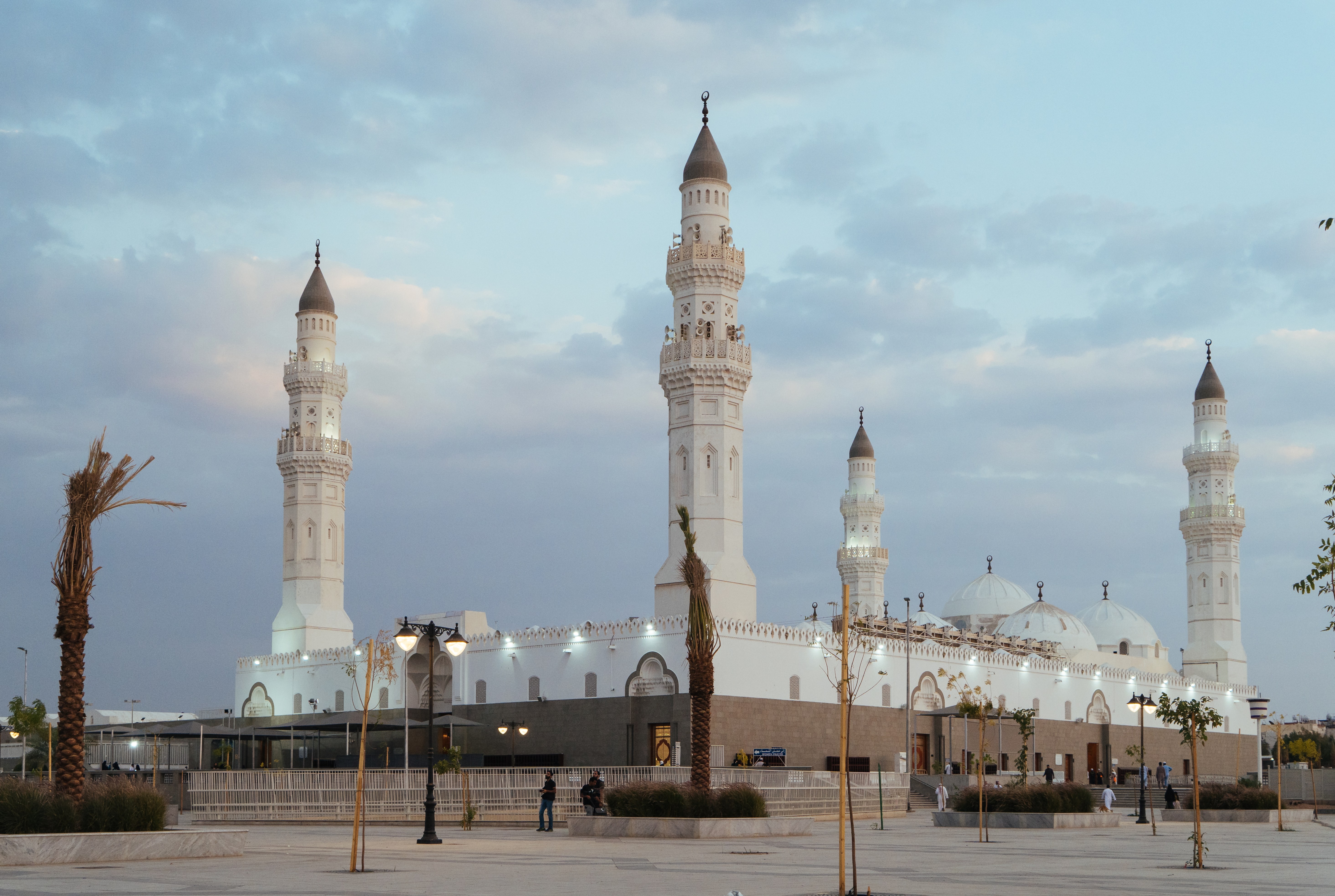 مبادرة تطوير المواقع التاريخية والمسارات المرتبطة بها الواقعة ضمن نطاق مشروع الملك سلمان