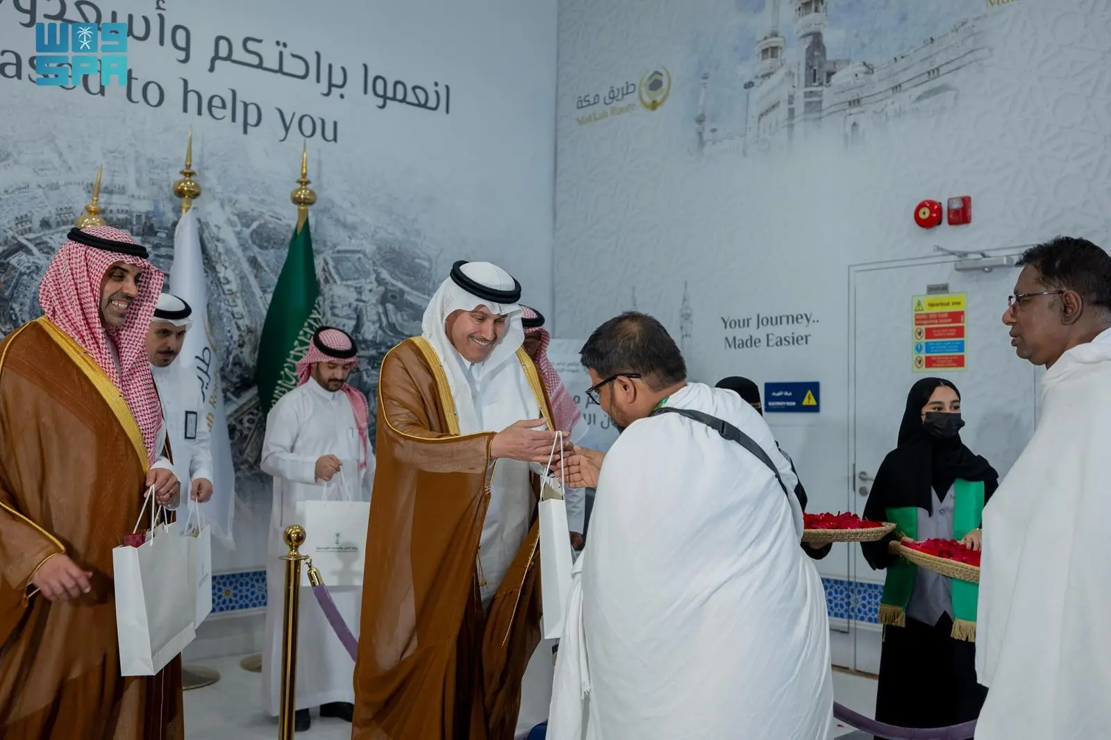 "وزير النقل" يستقبل أولى رحلات الحجاج لموسم حج 1447هـ عبر مبادرة…